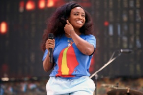 SZA at 2014 Budweiser Made In America Festival in Los Angeles. (Photo: Christopher Polk/Getty)