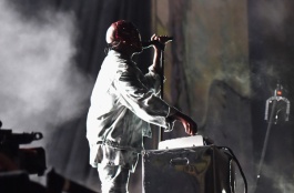 Kanye West at 2014 Budweiser Made In America Festival in Los Angeles. (Photo: Jeff Kravitz/Getty)