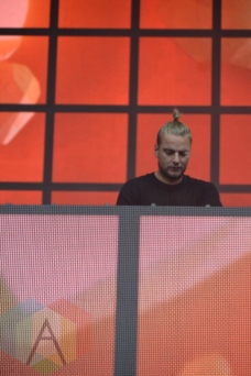 Showtek performing at Digital Dreams 2015 in Toronto, ON on June 28, 2015. (Photo: Justin Roth/Aesthetic Magazine)