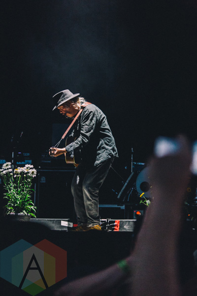 Neil Young performing at Wayhome Festival on July 24, 2015. (Photo: Rick Clifford/Aesthetic Magazine)