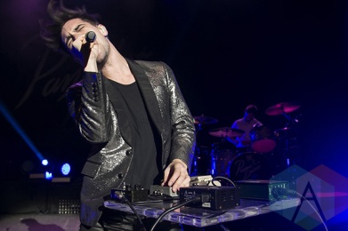 Panic At The Disco performing at Chill On The Hill 2015 in Detroit, MI on Sept. 12, 2015. (Photo: Amanda Cain/Aesthetic Magazine)