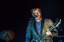 Dan Auerbach of The Arcs performing at The Vic Theatre in Chicago on December 2, 2015. (Photo: Joshua Mellin/Aesthetic Magazine)