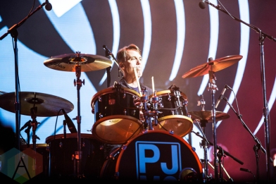 Pearl Jam performing at the Pemberton Music Festival on July 17, 2016. (Photo: Steven Shepherd/Aesthetic Magazine)