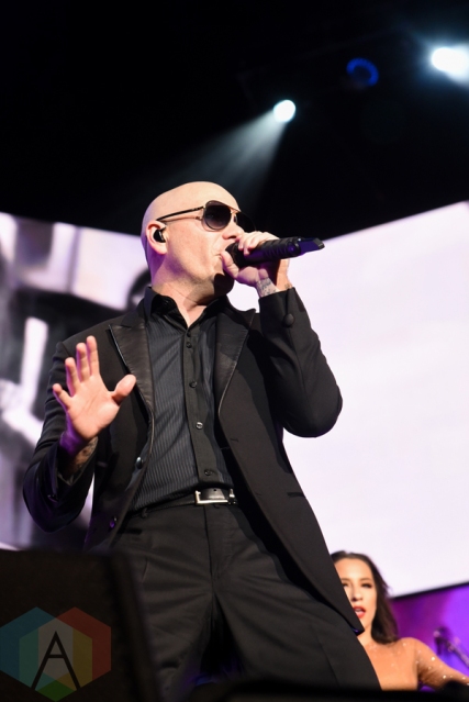 Pitbull performing at the Molson Amphitheatre in Toronto on August 10, 2016 (Photo: Jaime Espinoza/Aesthetic Magazine)