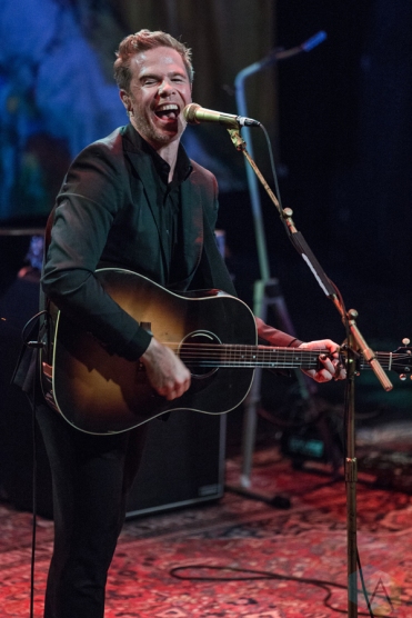 Josh Ritter performs at Thalia Hall in Chicago on September 26, 2016. (Photo: Santiago Covarrubias/Aesthetic Magazine)