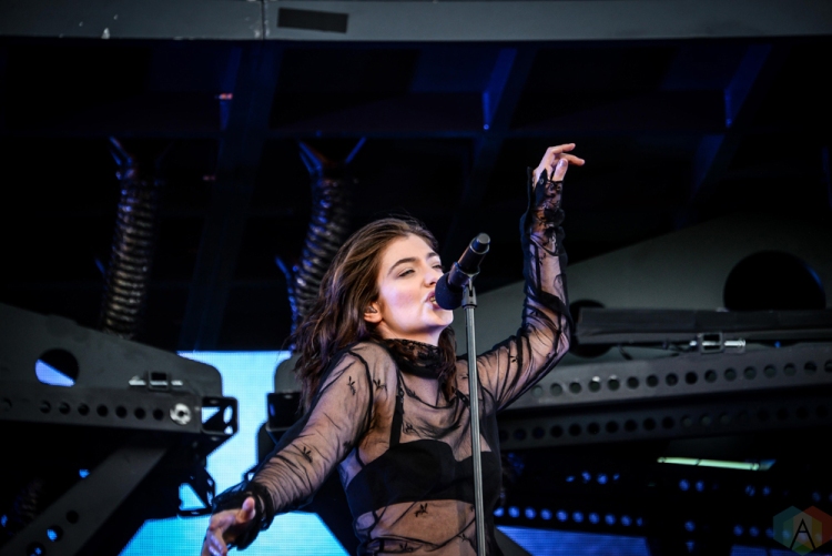Lorde performs at Governors Ball in New York City on June 2, 2017. (Photo: Alx Bear/Aesthetic Magazine)