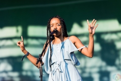Jamila Woods performs at Pitchfork Festival in Chicago on July 16, 2017. (Photo: Katie Kuropas/Aesthetic Magazine)