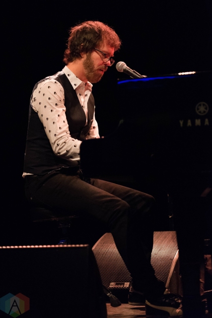 CHICAGO, IL - OCTOBER 28: Ben Folds performs at Riviera Theatre in Chicago on October 28, 2017. (Photo: Katie Kuropas/Aesthetic Magazine)