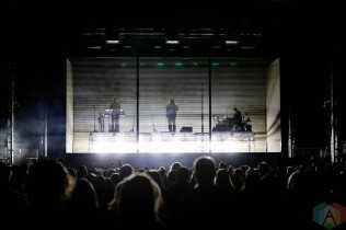 TORONTO, ON – Apr. 17: Alt-J performs at the Coca Cola Coliseum in Toronto, Ontario on April 17, 2022. (Photo: Katrina Lat/Aesthetic Magazine)