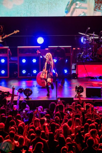 EDMONTON, AB.– May 19: Avril Lavigne performs at Rogers Place in Edmonton, Alberta on May 19, 2022. (Photo: Tyler Roberts for Aesthetic Magazine)