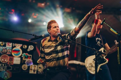 AUSTIN, TX. - Aug. 24: Andrew McMahon in the Wilderness performs at Stubb's Waller Creek Amphitheater in Austin, Texas on August 24, 2022. (Photo: Aaron Quintanilla for Aesthetic Magazine)